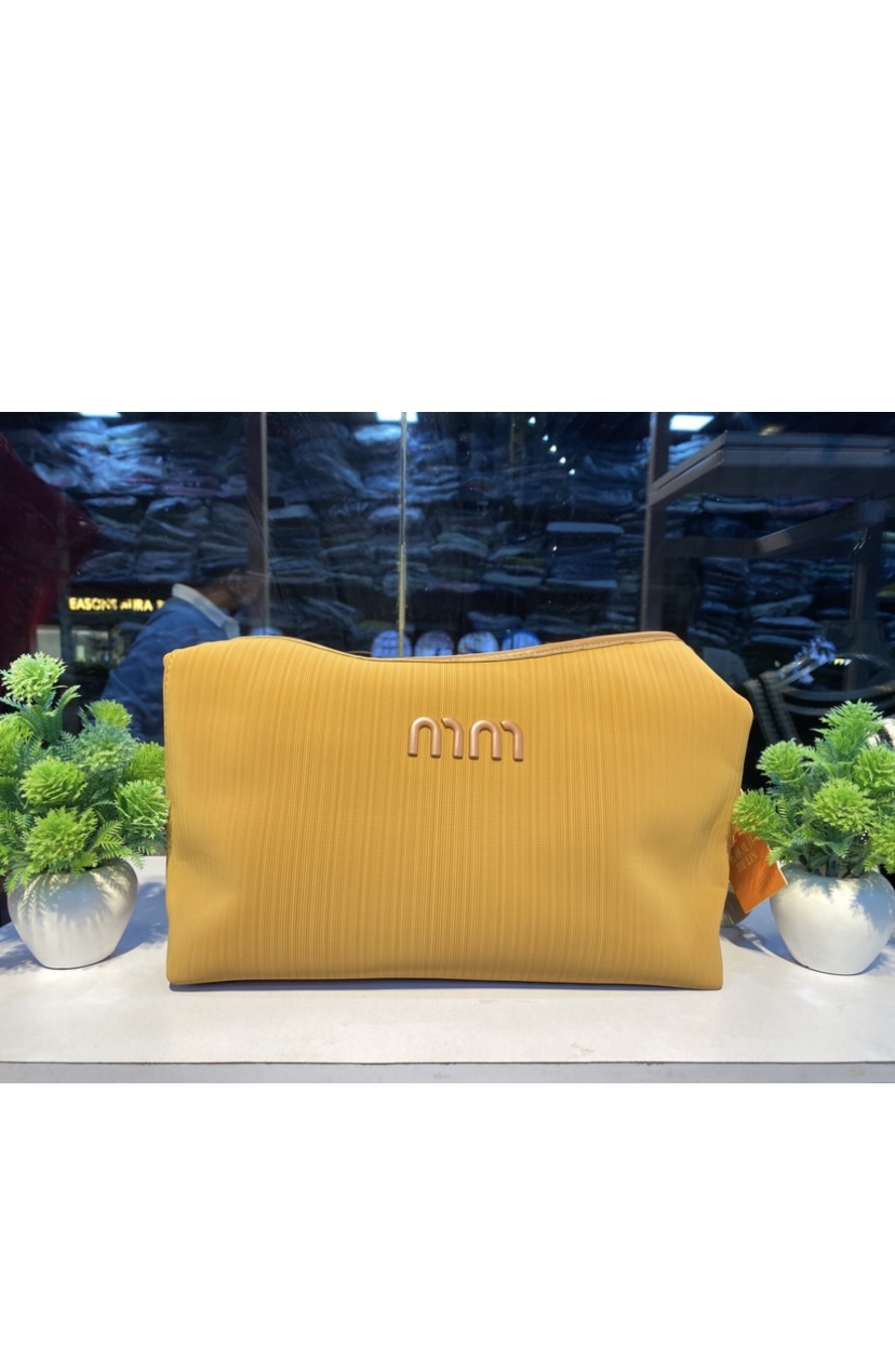 Trendy Treasure Purse 1